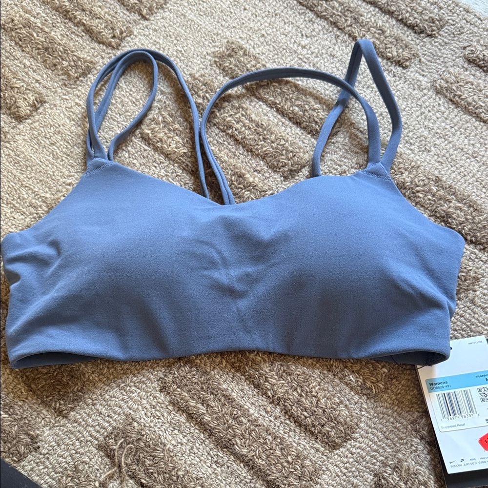 Women's Blue Nike bra - never worn